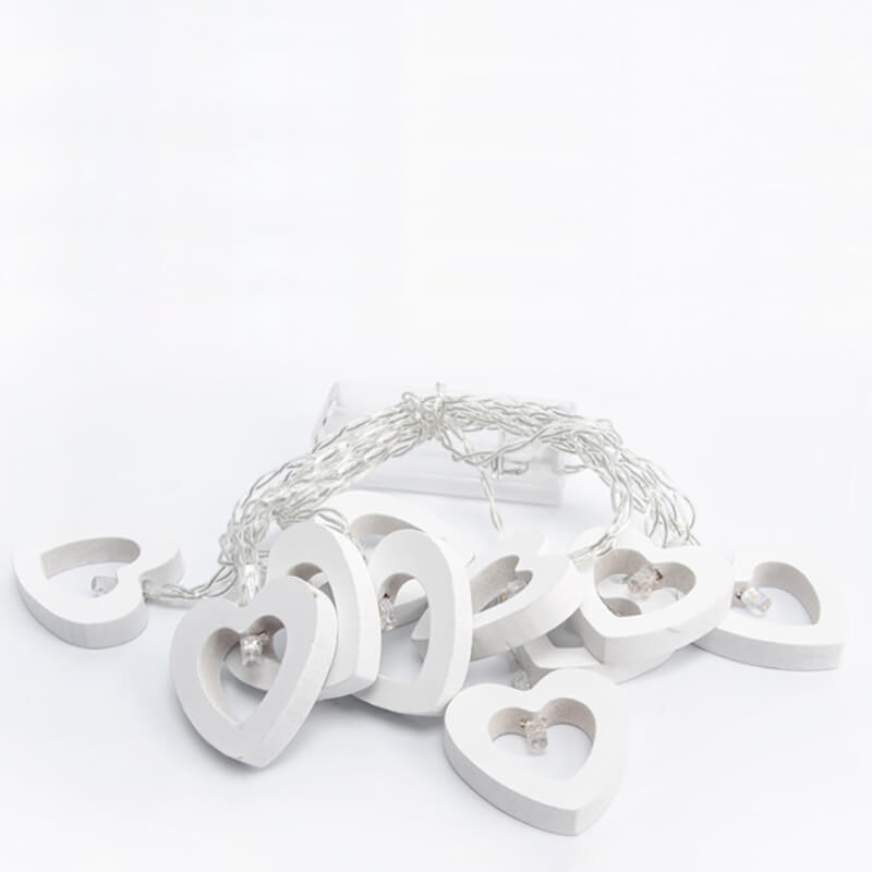 Stornfield | Wooden Heart String Lights