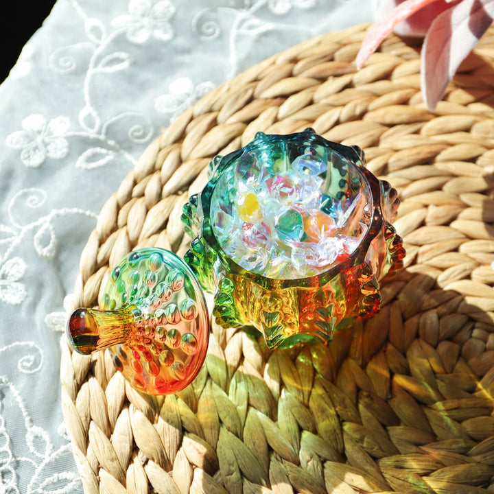 Stornfield | Iridescent sugar bowl with lid