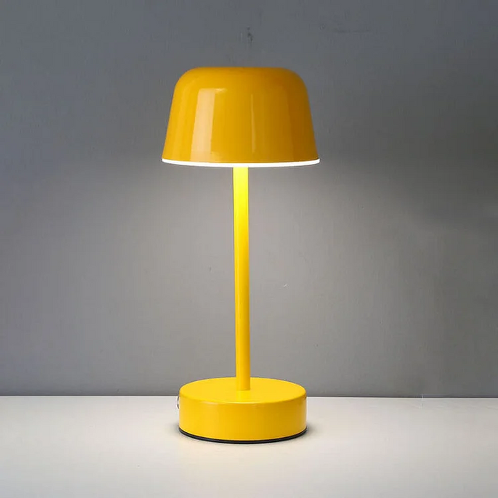 Stornfield | PRISMA PULSE FLARE – Dynamic LED Table Lamp