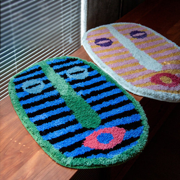 Stornfield | Abstract Face Bath Mat