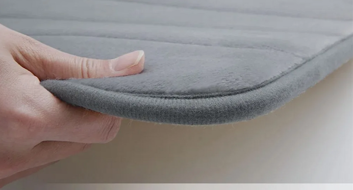 LuxSoft Memory Foam Bath Mat | Stornfield