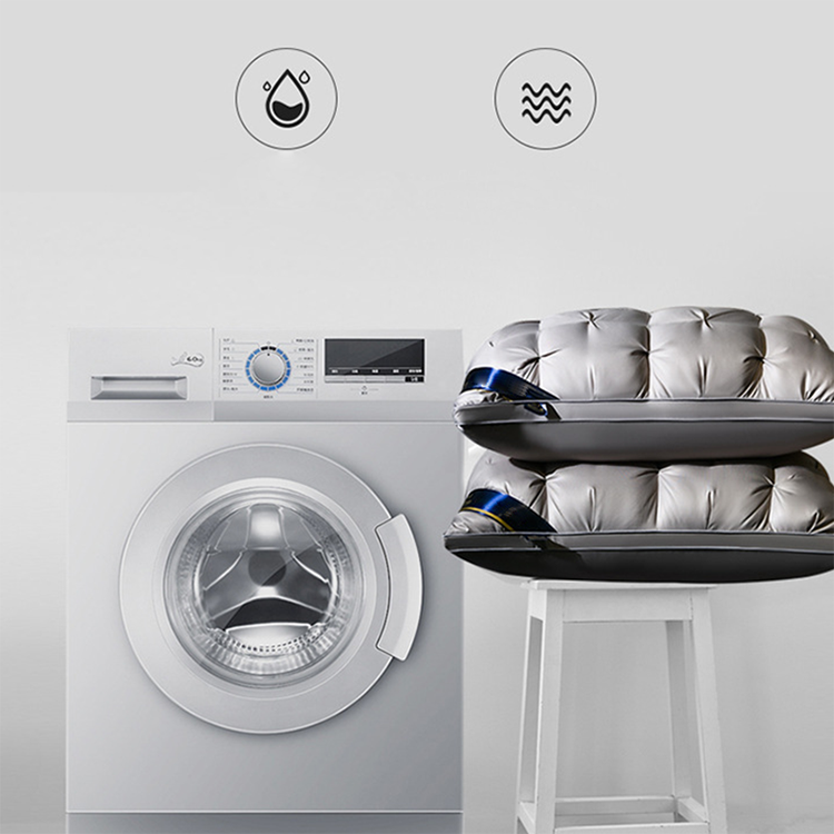 Ergonomic neck pillow with 3D quilting | Stornfield