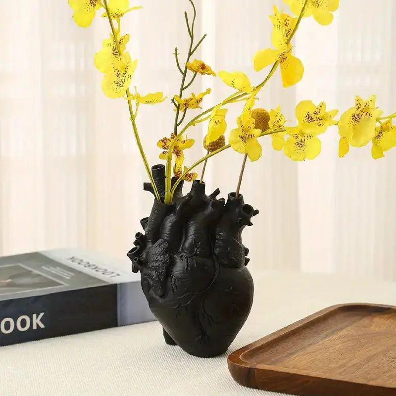 Stornfield | Dorsø - Heart-shaped Ceramic Vase