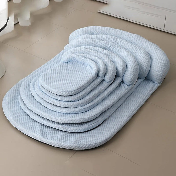 Cooling mat for pets with silk cover | Stornfield