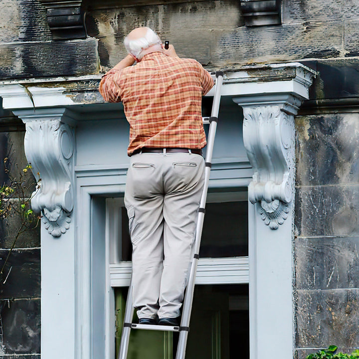 Telescopic ladder with 2 detachable hooks | Stornfield