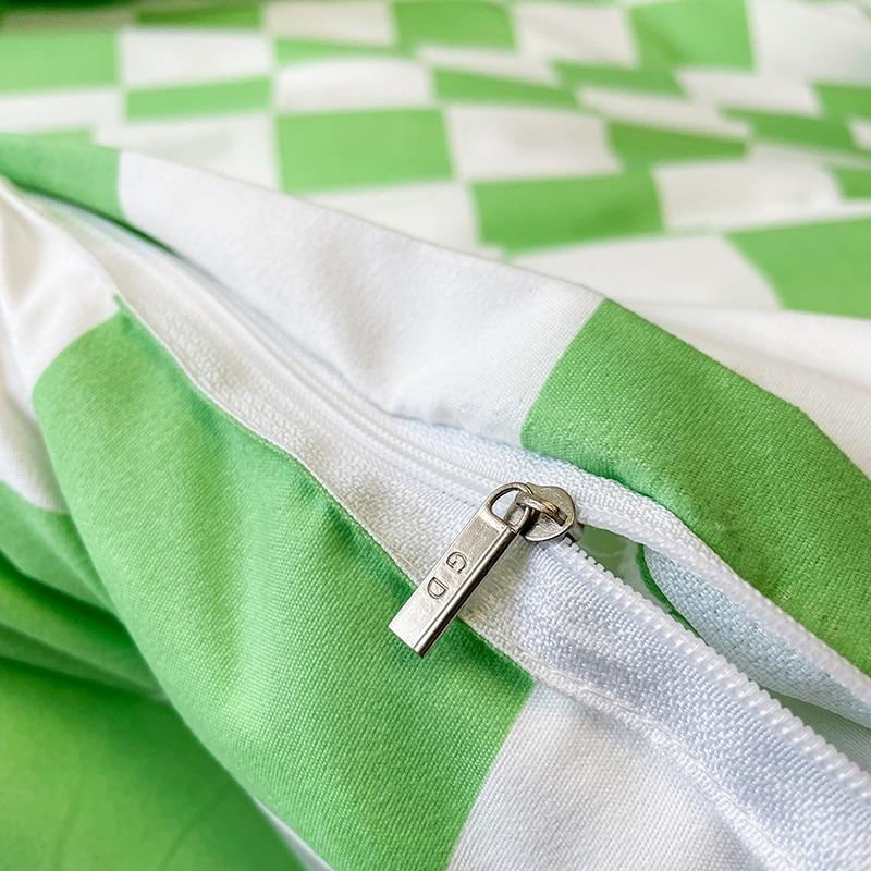 Stornfield | Plaid Bedding Set