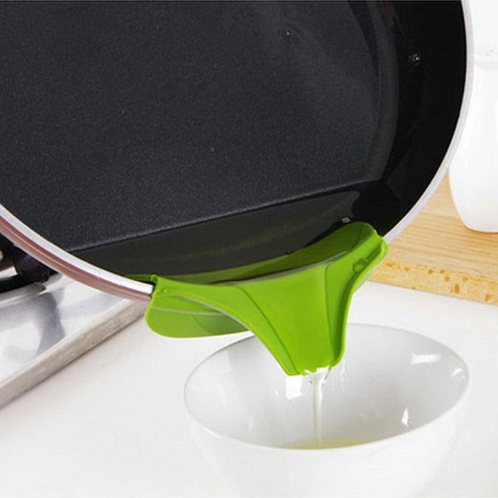 Anti-spill Pot Funnel | Stornfield