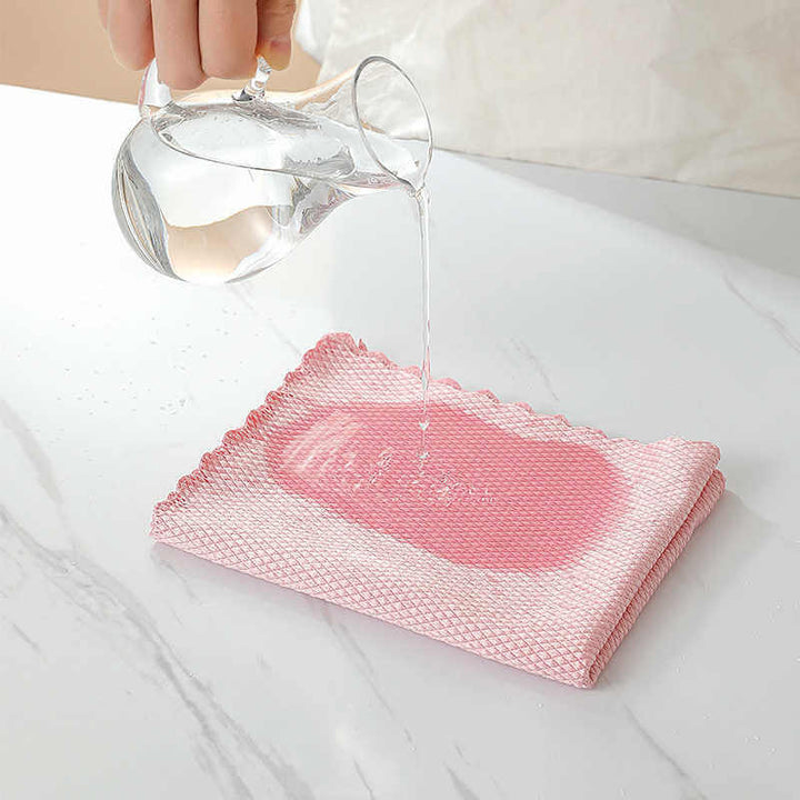 Soft Touch Wonder Cloth – Stripe-Free Cleaning of Glass, Mirrors & Stainless Steel | Stornfield