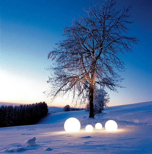 Stornfield | Waterproof Round LED Garden Light with 16 Colors and Remote Control - Perfect for Garden, Porch, and Parties