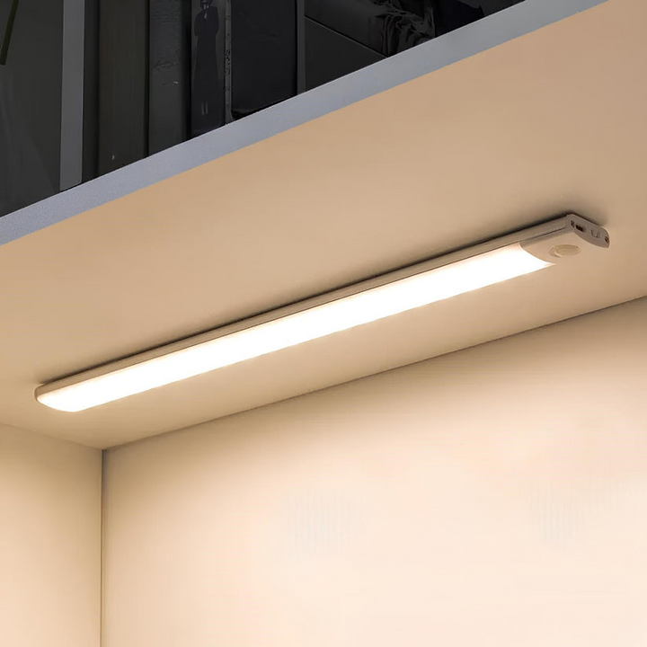 Modern Wall Lamp | Elegant, wireless and functional | Stornfield
