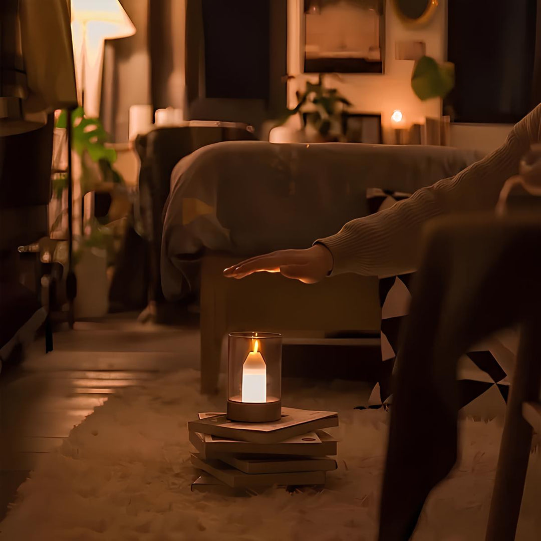 Romantic Gesture Candle Lamp | Stornfield