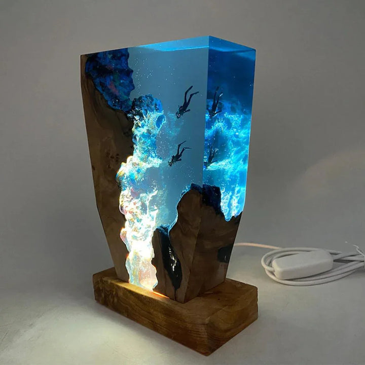 Stornfield | Wave LED Resin Lamp