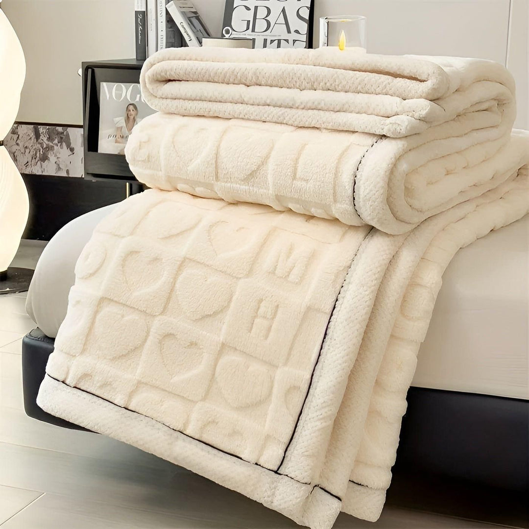 CoralDream Blanket - Warm Fleece Winter Blanket with Double-Sided Heart and Letter Design | Stornfield