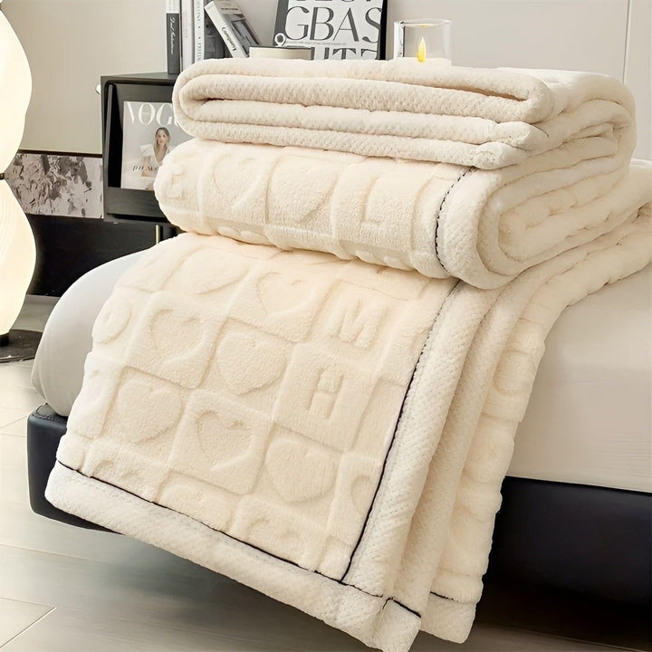 CoralDream Blanket - Warm Fleece Winter Blanket with Double-Sided Heart and Letter Design | Stornfield