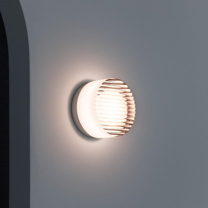 Modern LED Wall Light – Elegant Design for Living and Bedroom | Stornfield