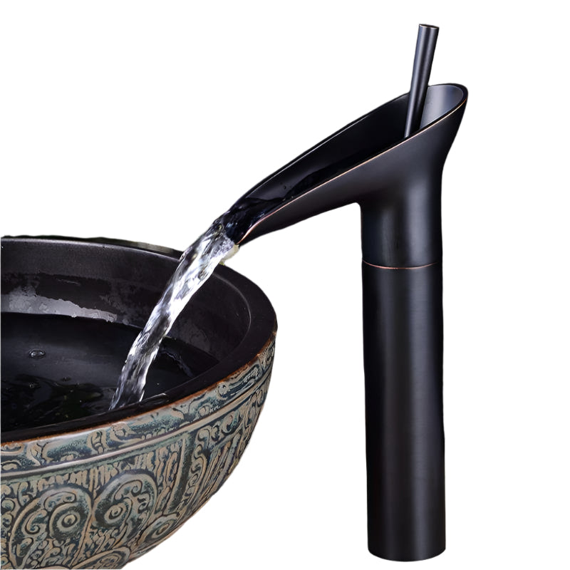 AquaCascade Shower Tap for the Stornfield Sink