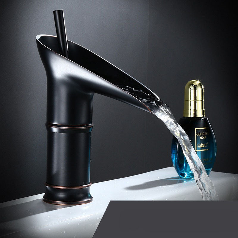 AquaCascade Shower Tap for the Stornfield Sink