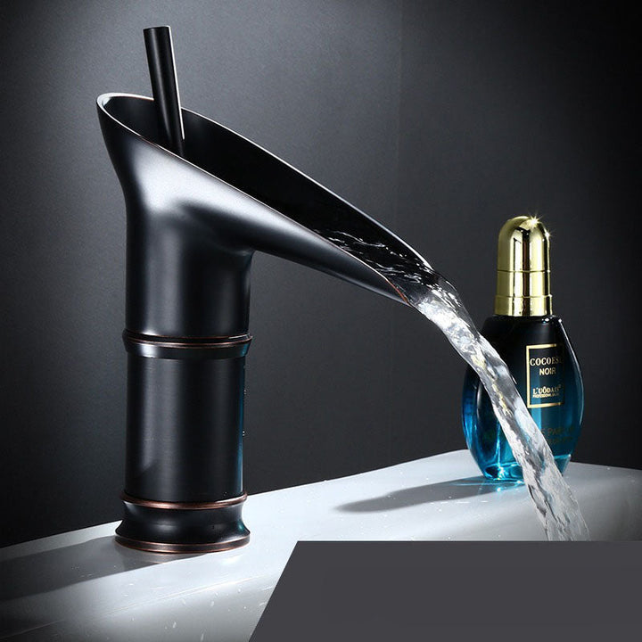 AquaCascade Shower Tap for the Stornfield Sink