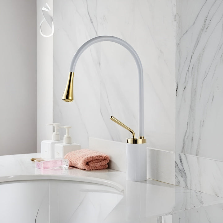 Stornfield | FlexFlow – Seamless 360° Faucet Control for a Drip-Free Experience