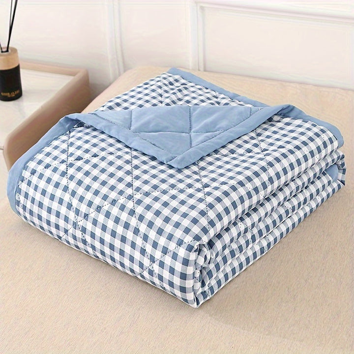 Elegant Preppy Plaid Summer Blanket for Cool Nights | Stornfield