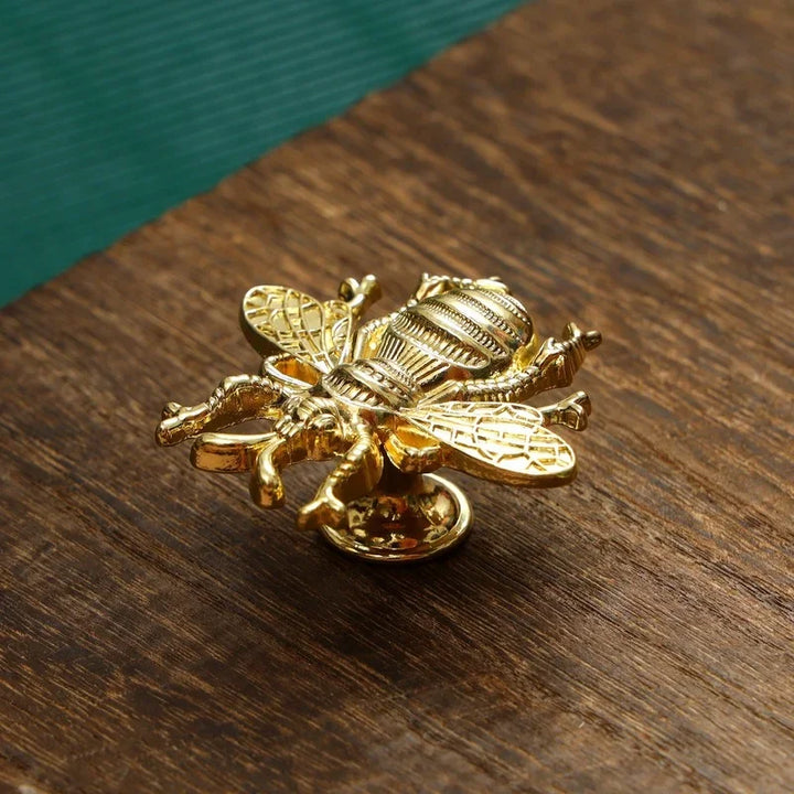 Bee Drawer Knob Decorative Kitchen Cabinet Handle | Stornfield