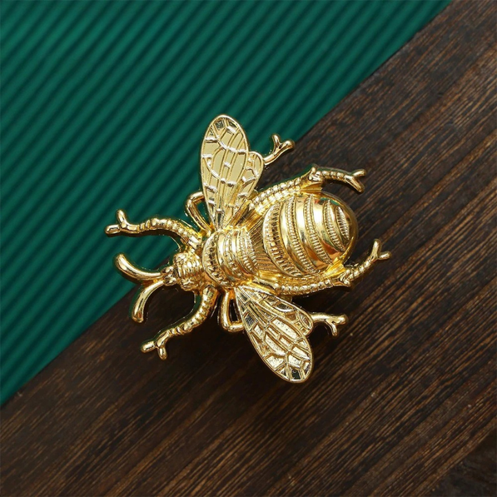 Bee Drawer Knob Decorative Kitchen Cabinet Handle | Stornfield
