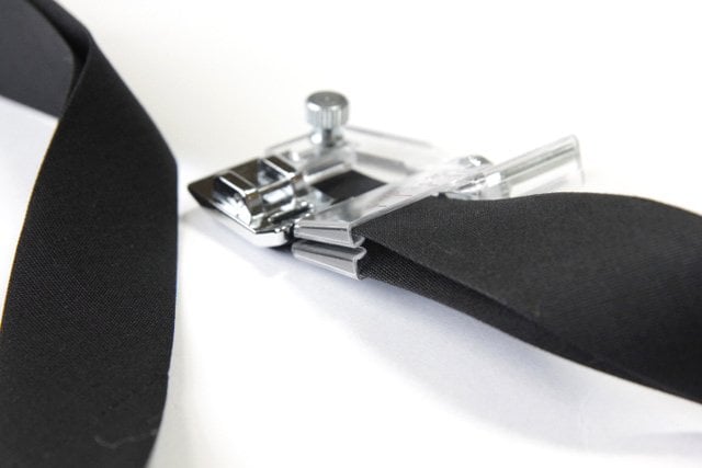 Precision bias binding foot | Sew seamlessly | Stornfield