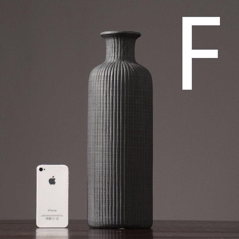 Stornfield | Ceramic vase beige brown grey flowers | Home decor item