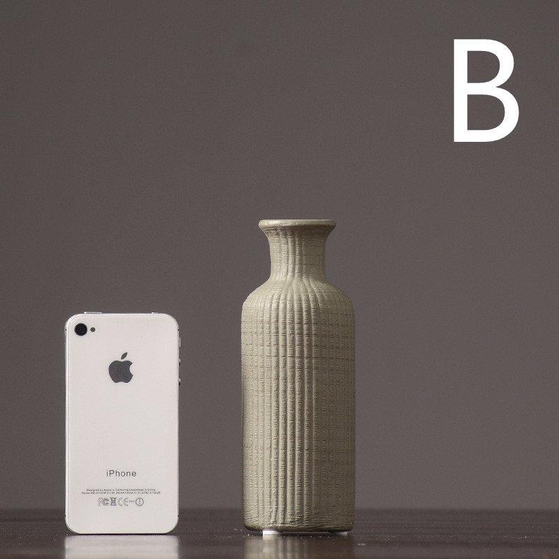 Stornfield | Ceramic vase beige brown grey flowers | Home decor item
