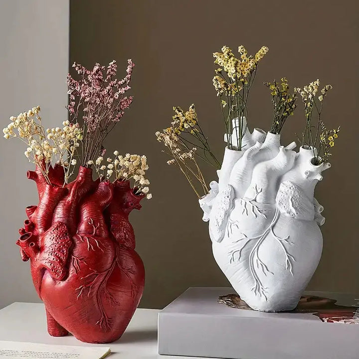 Stornfield | Dorsø - Heart-shaped Ceramic Vase
