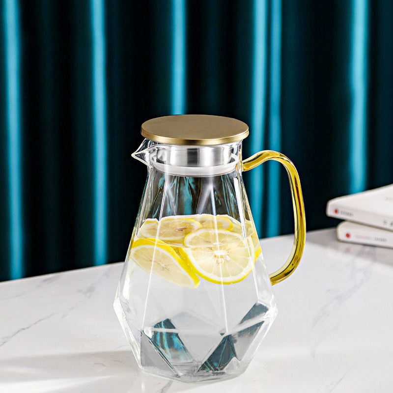 ThermaQuench Carafe — Unwavering elegance for limitless enjoyment at any temperature | Stornfield