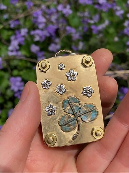 Stornfield | Mini Flower Press | Compact Botanical Keepsake Maker | Portable Craft Tool
