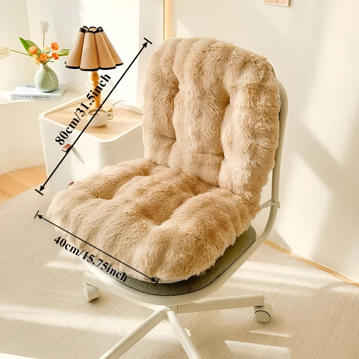 Soft seat cushion made of faux fur – Extra thick & cuddly | Perfect for chair and sofa | Stornfield