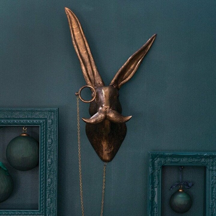ArtBeest Animal Head Wall Decoration – Hand-Painted Playful Figures Made of Resin | Stornfield