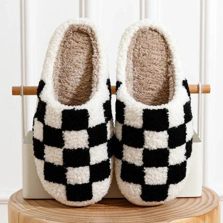 Stornfield | Polka Dot Slippers
