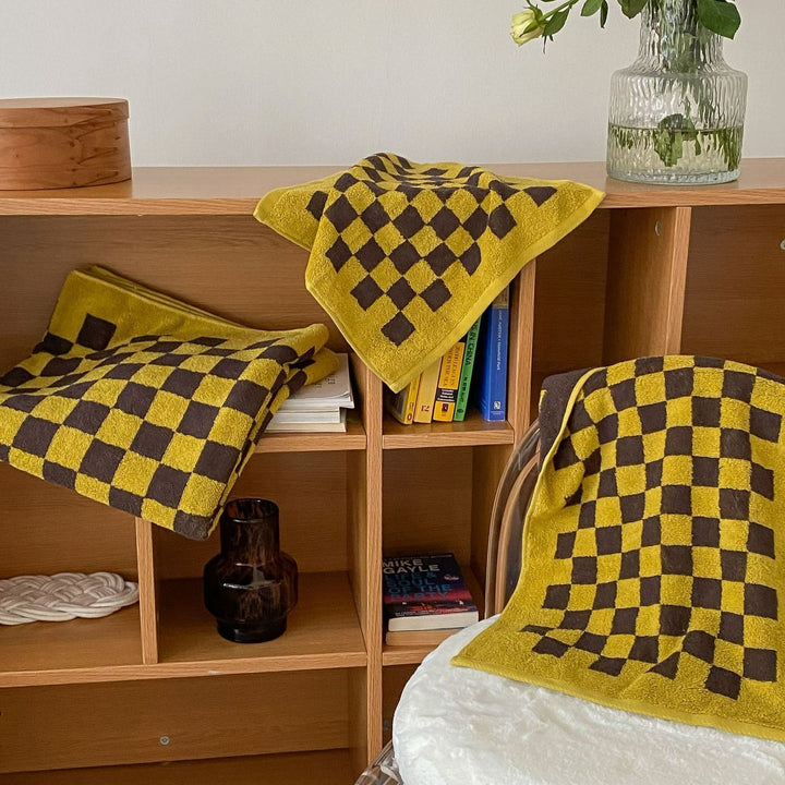 Stornfield | Checkerboard Plus Towel Collection