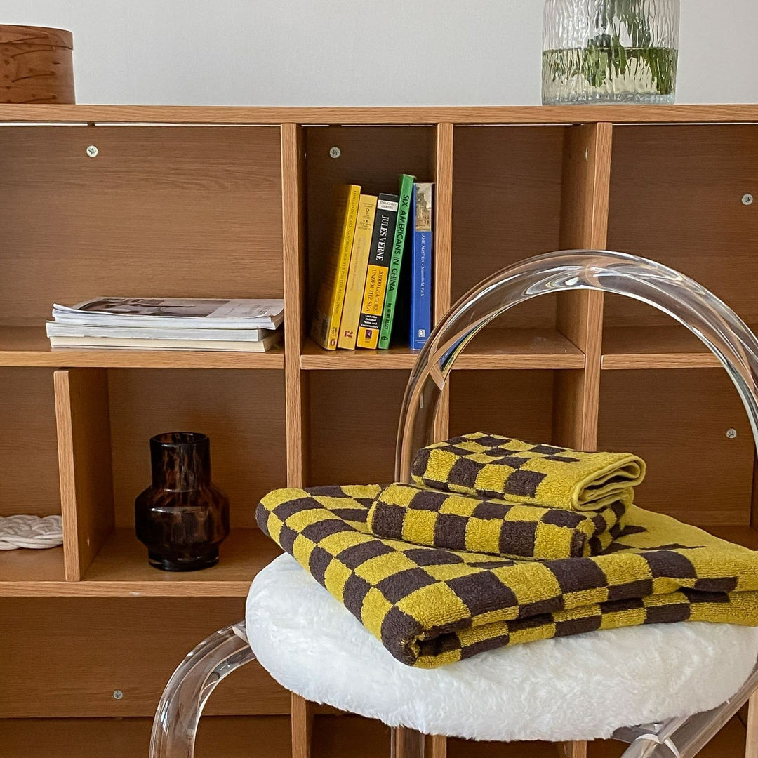 Stornfield | Checkerboard Plus Towel Collection