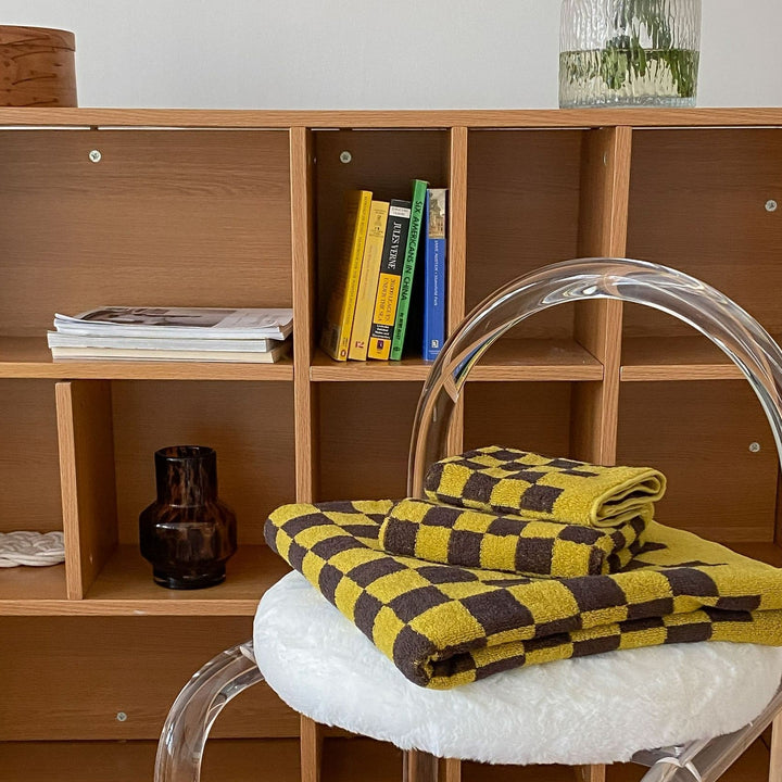 Stornfield | Checkerboard Plus Towel Collection
