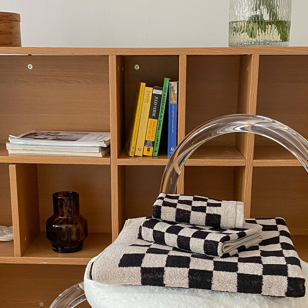 Stornfield | Checkerboard Plus Towel Collection