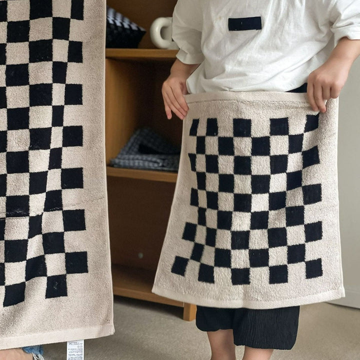 Stornfield | Checkerboard Plus Towel Collection
