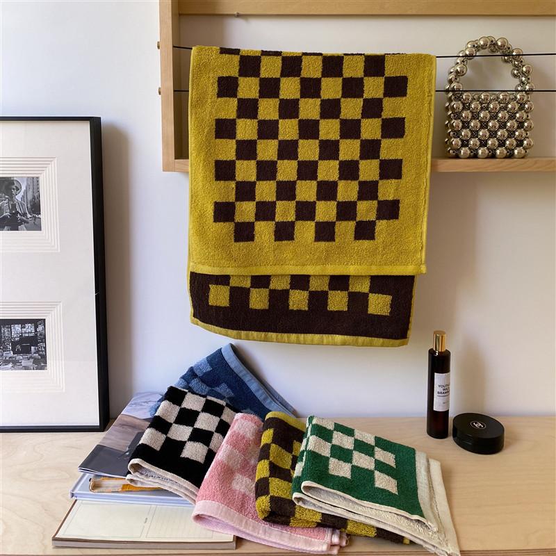 Stornfield | Checkerboard Plus Towel Collection