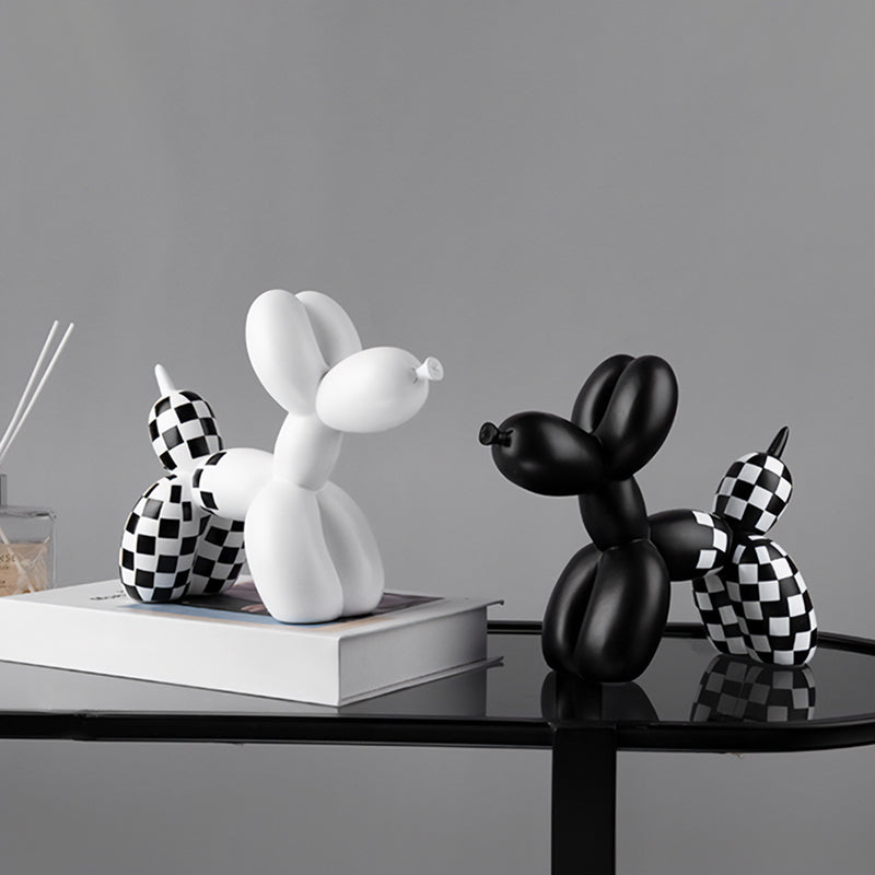 Stornfield | Plaid Balloon Dog