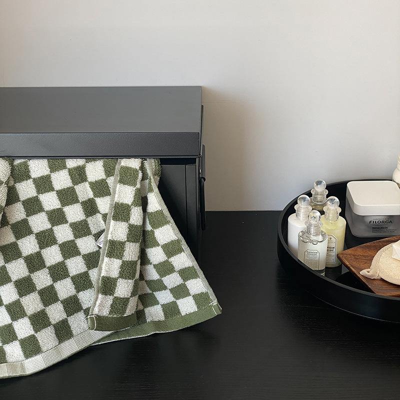 Stornfield | Classic Check Towel Collection