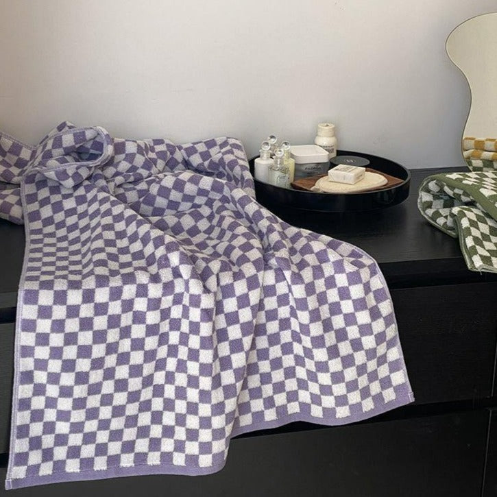 Stornfield | Classic Check Towel Collection