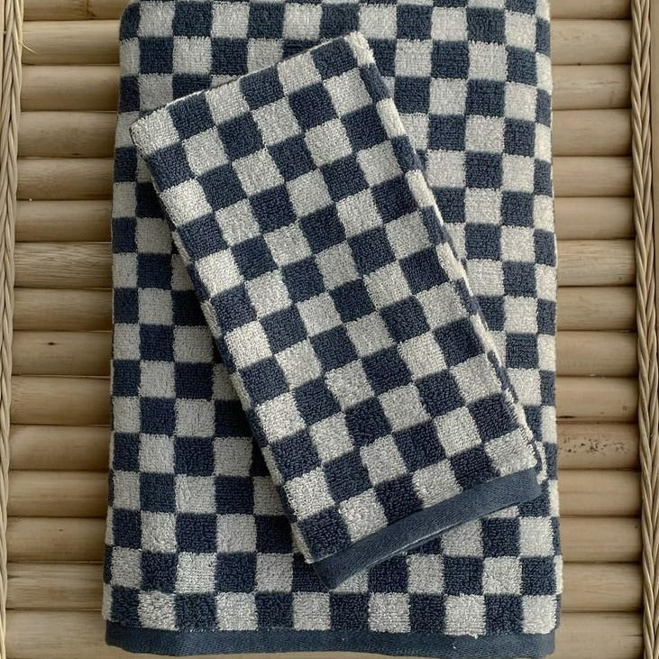 Stornfield | Classic Check Towel Collection