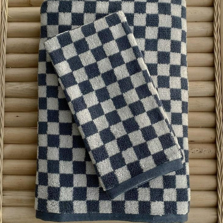 Stornfield | Classic Check Towel Collection