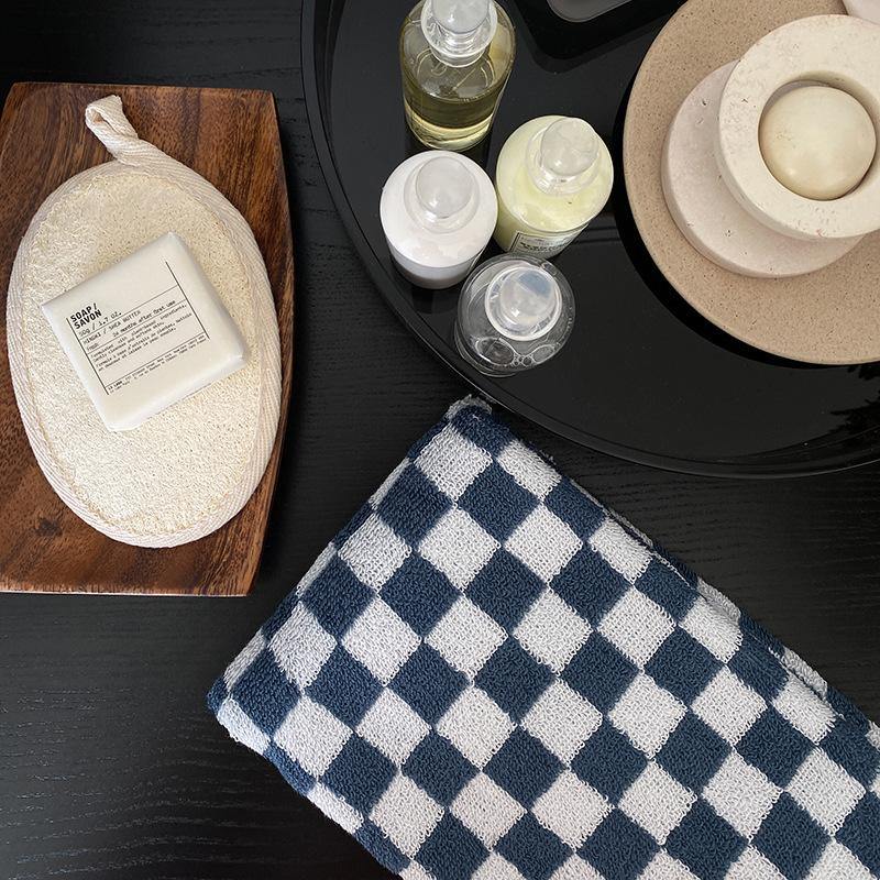 Stornfield | Classic Check Towel Collection