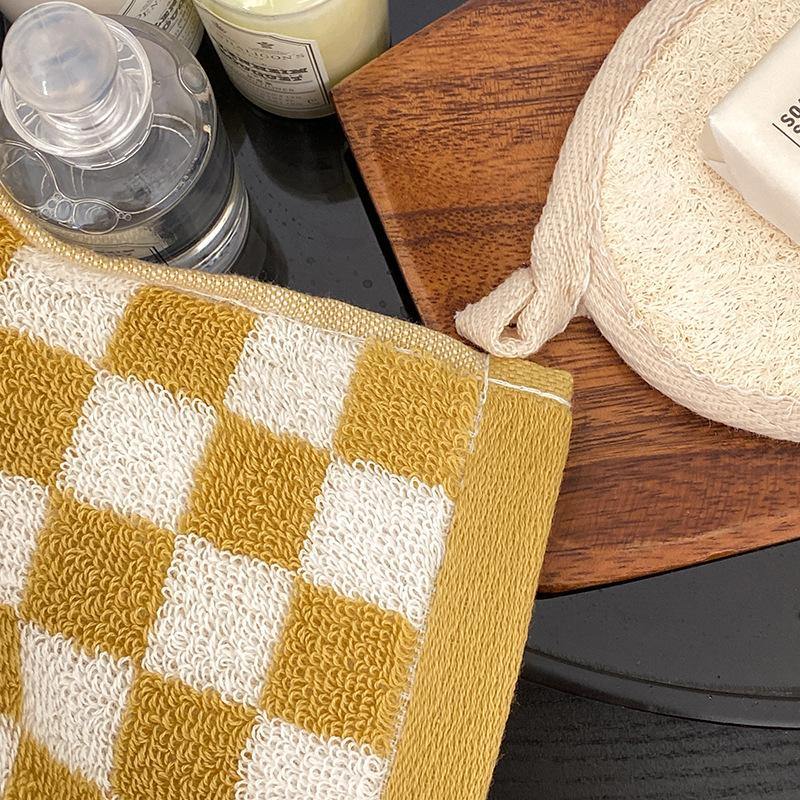 Stornfield | Classic Check Towel Collection