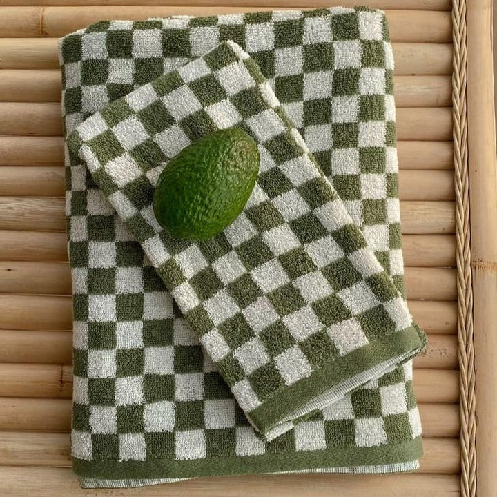 Stornfield | Classic Check Towel Collection