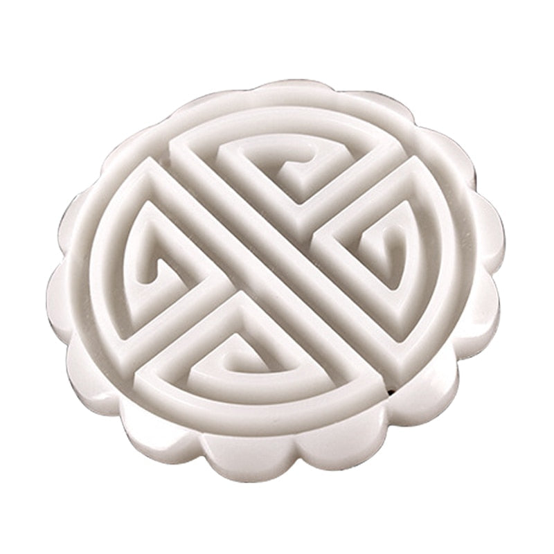 Cookie Cutter with Cookie Stamp | Stornfield